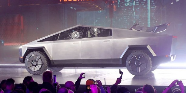 Foto - Tesla’dan şaşırtan uygulama! Otomobilini satana 1,4 milyon TL ceza