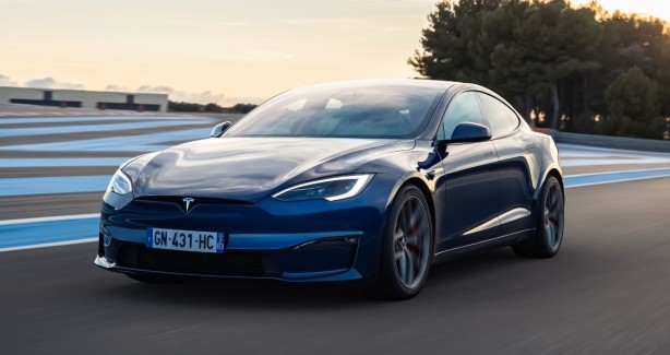 Foto - Tesla'dan Türkiye'ye özel model! Fiyat yarı yarıya düştü