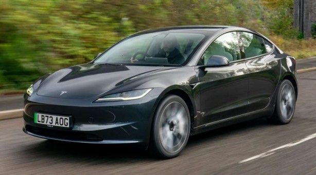 Foto - Tesla'dan ucuz Model 3
