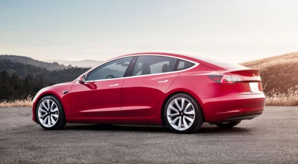 Foto - Tesla'dan ucuz Model 3