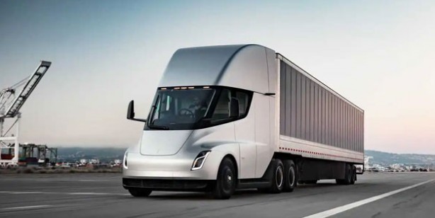 Foto - Tesla’nın elektrikli tırının fiyatı açıklandı