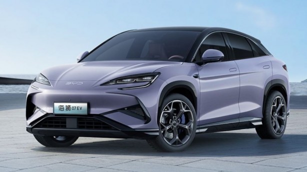 Tesla’nın ezeli rakibi! BYD, uygun fiyatlı SUV’sini tanıttı