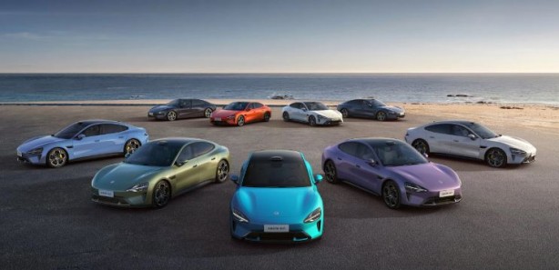 Foto - Tesla'nın rakibi emin adımlarla ilerliyor! Xiaomi SU7 sipariş sayısı açıklandı