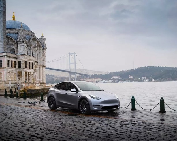 Foto - Tesla'ya Türkiye şoku! Togg detayı dikkat çekti