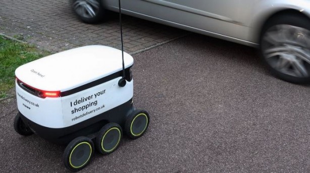 Foto - Teslimat robotu suç işleyip kaçtı