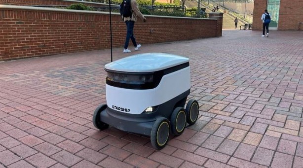 Foto - Teslimat robotu suç işleyip kaçtı