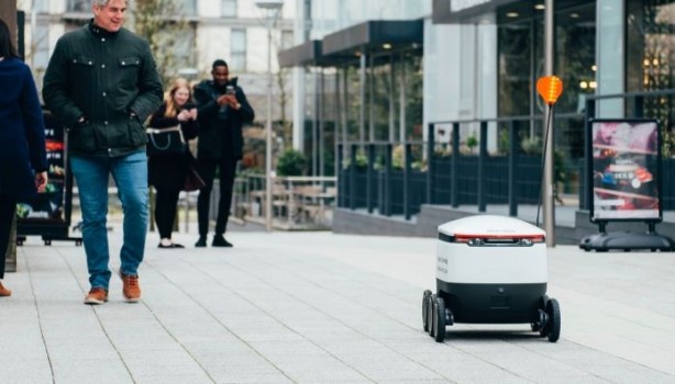 Teslimat robotu suç işleyip kaçtı