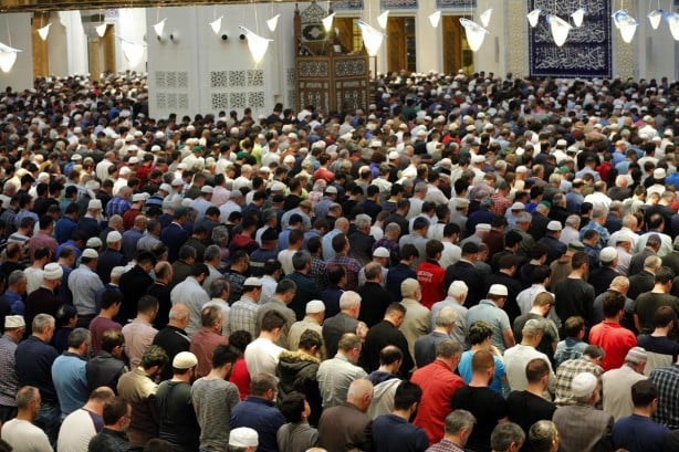 Foto - Teşrik tekbiri nedir? Ne zaman başlayıp ne zaman sona erecek?