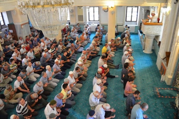Foto - Teşrik tekbiri nedir? Ne zaman başlayıp ne zaman sona erecek?