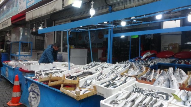 Foto - Tezgahtaki balığı gören dönüp bir daha baktı!