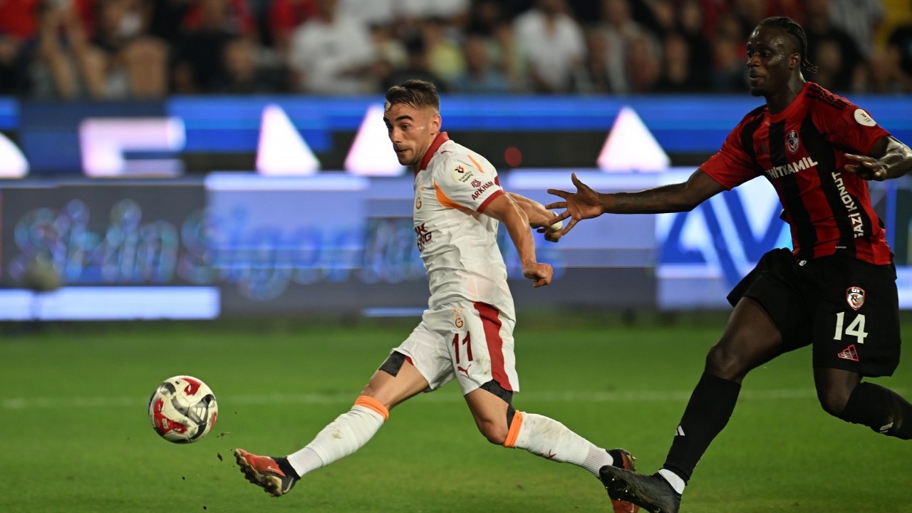 Foto - TFF'den büyük hata! Gaziantep FK-Galatasaray arasında oynanan açılış maçında logo skandalı... Sosyal medya karıştı!