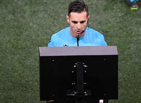 Foto - TFF'nin yabancı VAR hakemi kararı için olay sözler: "Böyle Federasyonu nereden bulacaksınız!"