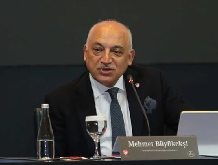 Foto - TFF'nin yabancı VAR hakemi kararı için olay sözler: "Böyle Federasyonu nereden bulacaksınız!"