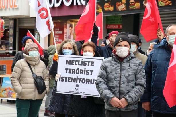 Foto - TGB üyelerinden Gara'da 13 vatandaşı şehit eden terör örgütü PKK'ya tepki