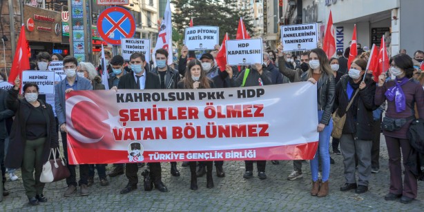 Foto - TGB üyelerinden Gara'da 13 vatandaşı şehit eden terör örgütü PKK'ya tepki