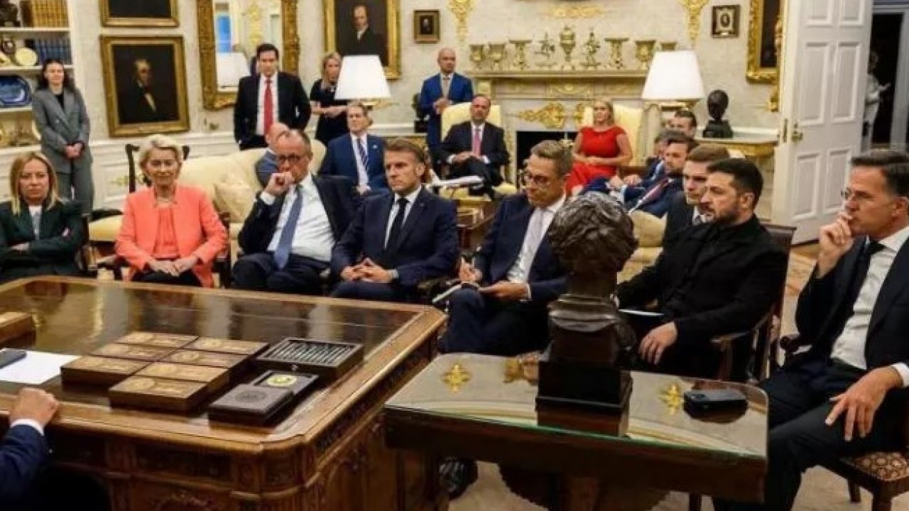 THE Guardian'dan Avrupalı liderlere ağır sözler: 'Kuş beyinliler' 