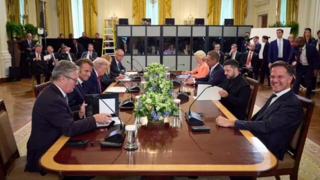 Foto - THE Guardian'dan Avrupalı liderlere ağır sözler: 'Kuş beyinliler' 