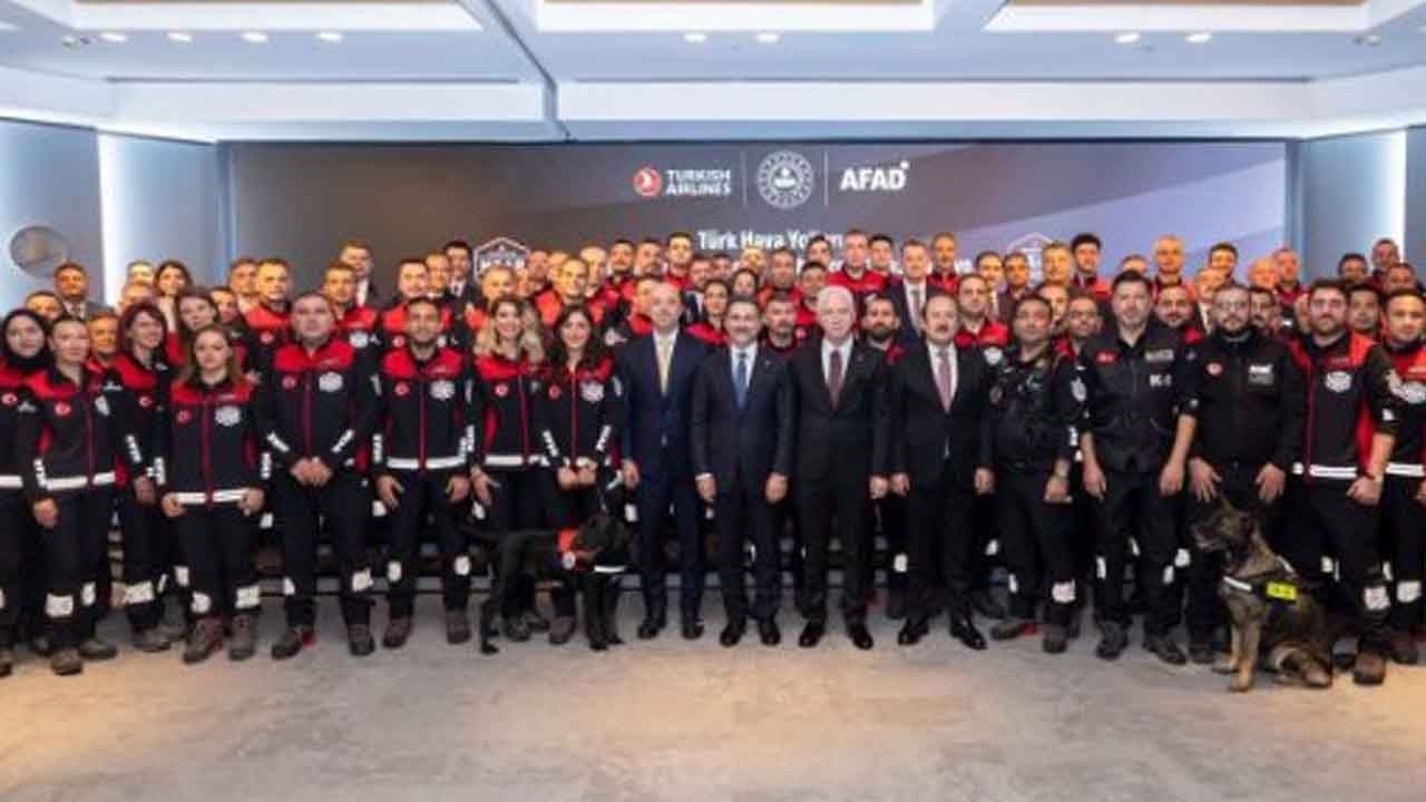 THY'den havacılıkta bir ilk: 72 kişilik gönüllü arama kurtarma ekibi göreve hazır