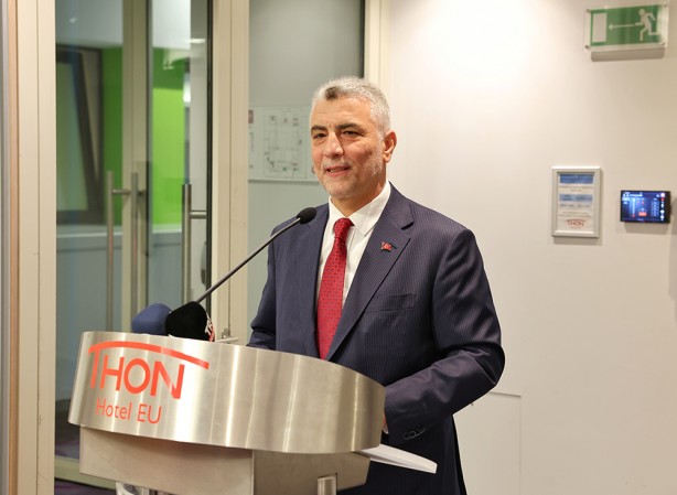 Foto - Ticaret Bakanı Bolat, Brüksel'de kritik çağrıda bulundu