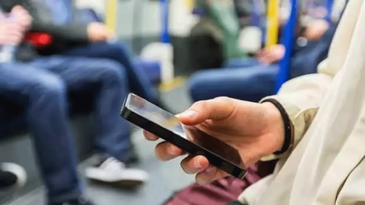 Ticaret Bakanlığı duyurdu: 4 telefon piyasadan toplatılıyor!