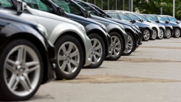 Foto - Ticaret Bakanlığı tarafından satılan ucuz otomobiller