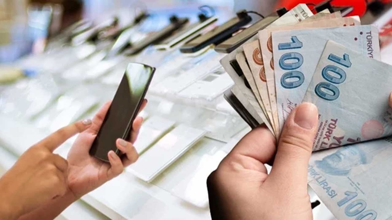 Foto - Ticaret Bakanlığından yeni düzenleme! Taksitli cep telefonunda yeni dönem