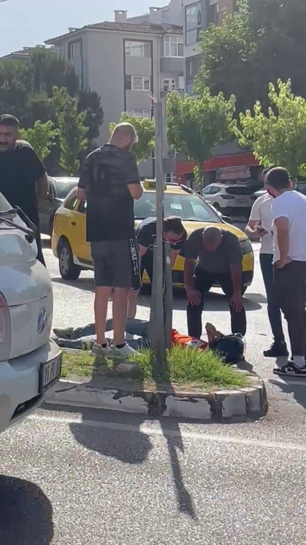 Foto - Ticari taksi motosiklete çarptı: 1 yaralı