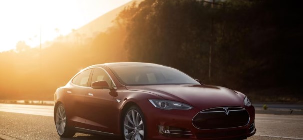 Foto - Tesla'dan güncelleme hatası! Tiktok yayıncısı mahsur kaldı!