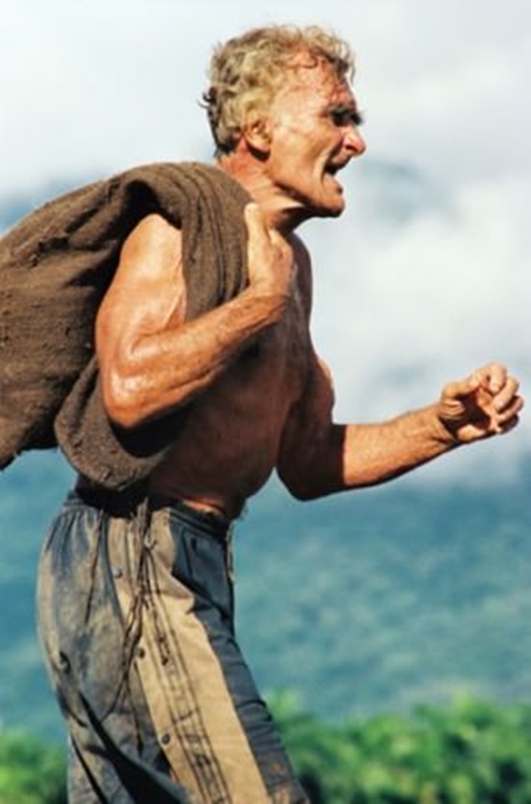 Foto - Timsahlarla beslenen 'gerçek hayat tarzanı'