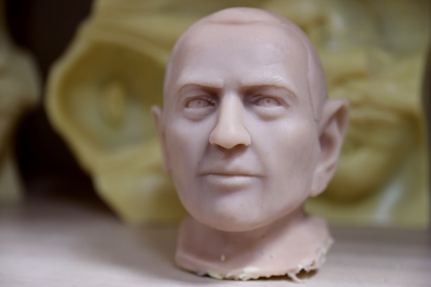 Foto - Tıpatıp benzerlerini yapıyorlar! 200 tıbbi maket üretildi bile...