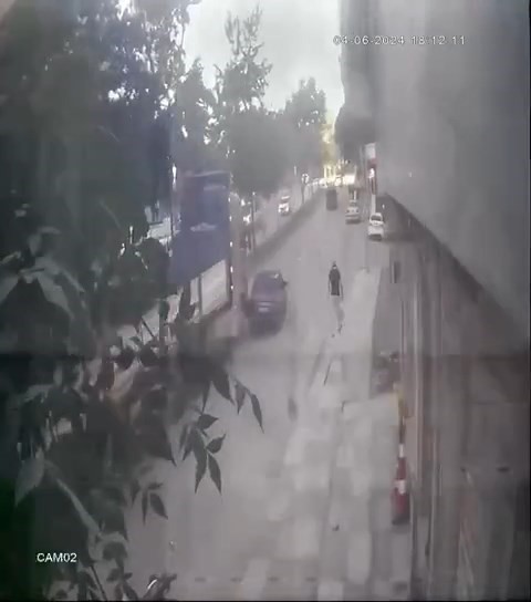 Foto - Tır ile otomobil çarpıştı: O anlar kamerada