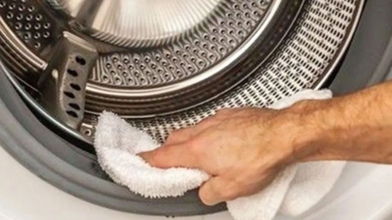 Foto - Tıraş köpüğünü çamaşır makinesine sıkarsanız bakın ne oluyor! Bunu kimse bilmiyor