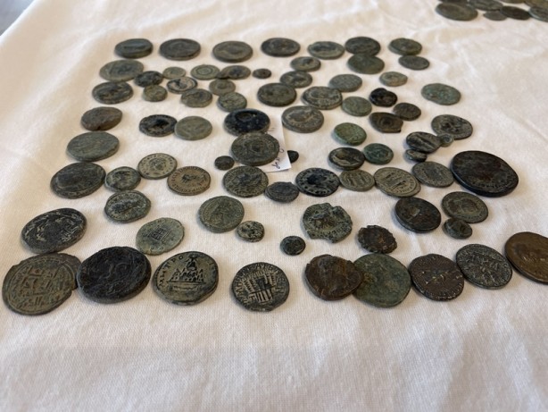 Foto - Tırda ele geçirilen tarihi eserlerin tasnifi tamamlandı