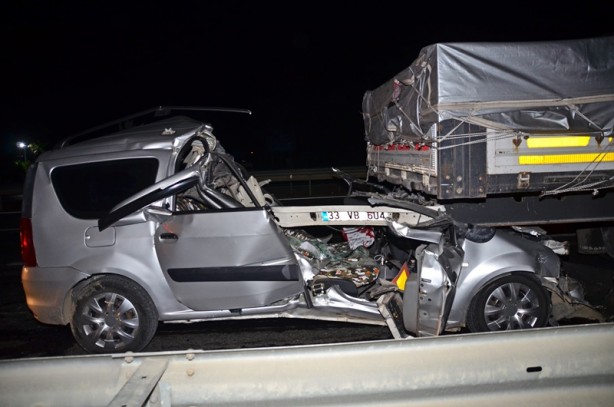 Foto - Tırla otomobil çarpıştı: 1 ölü