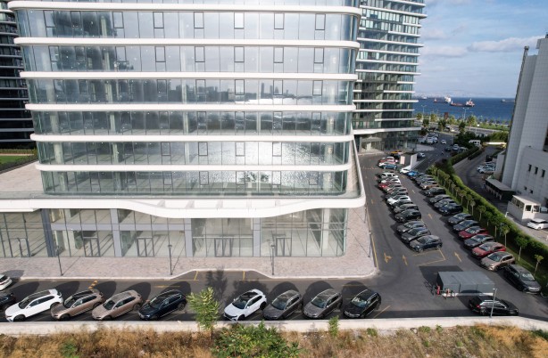 Tırlar dolusu TOGG oraya getirildi! Sevkiyatta dikkat çeken detay, ilk kez görüldü