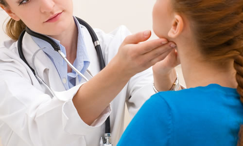 Foto - Tiroid hastalıklarının sessiz belirtileri