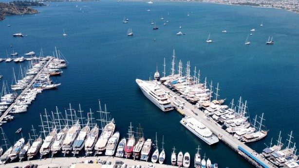 Foto - "Titan" Fethiye'ye geldi