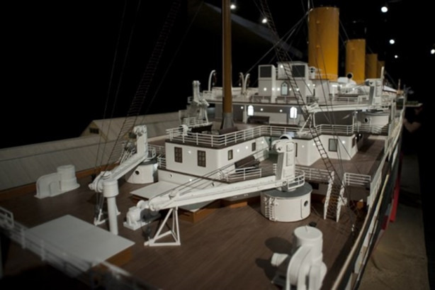 Foto - Titanic bakın neden batmış?