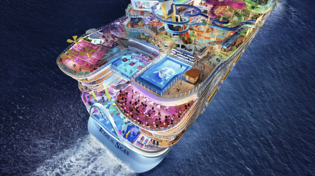 Foto - Titanik gemisinden 5 kat büyük! Uyarılara rağmen kendisini sulara bıraktı! Dudak uçuklatan maliyet!