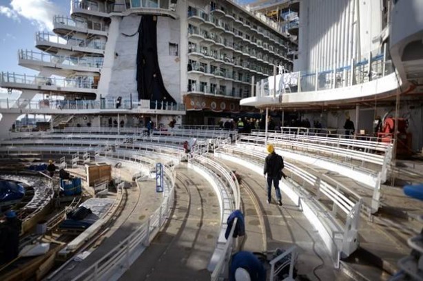 Foto - Titanik'ten bile 100 metre büyük!