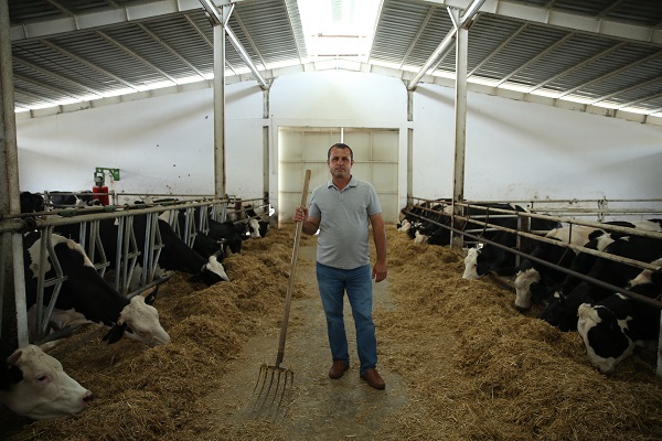 Foto - TKDK desteğiyle kurduğu modern tesiste süt üretiyor