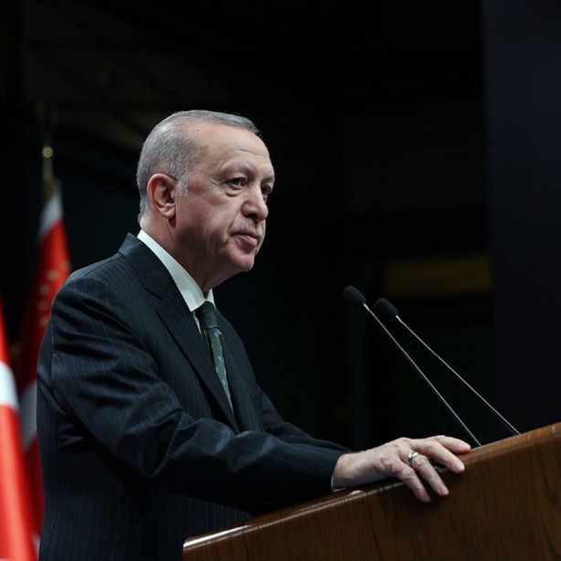 TL'nin muhteşem dönüşü dünya basınında! Böyle yankı uyandırdı