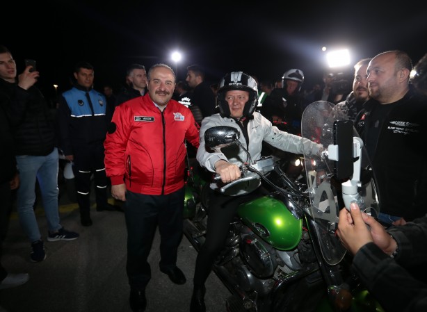 Foto - Togg drift atarak hünerlerini sergiledi