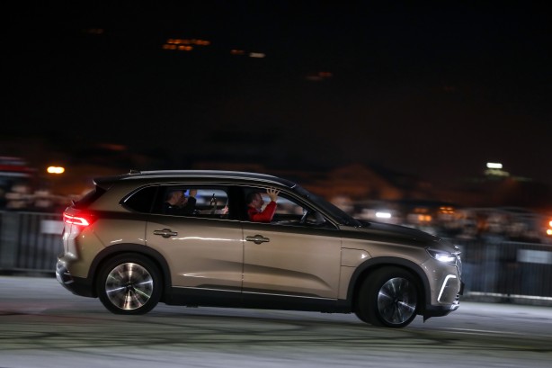 Foto - Togg drift atarak hünerlerini sergiledi