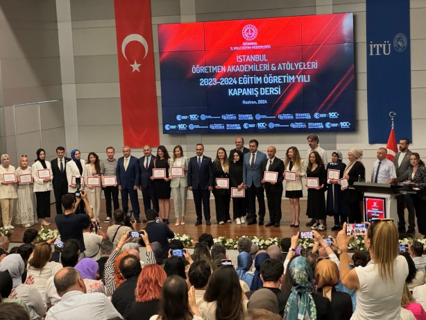 Foto - Birileri hala fabrika var mı yok mu diye tartışadursun! TOGG Avrupa yolunda