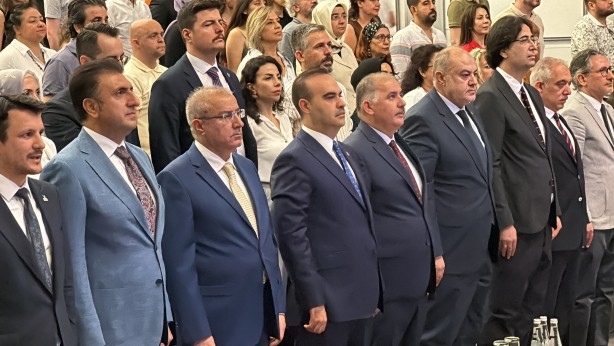 Foto - Birileri hala fabrika var mı yok mu diye tartışadursun! TOGG Avrupa yolunda