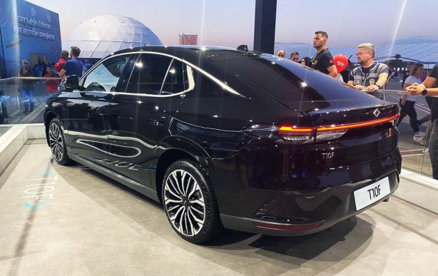 Foto - TOGG T10F orataya çıktı! Görenler hayran kaldı