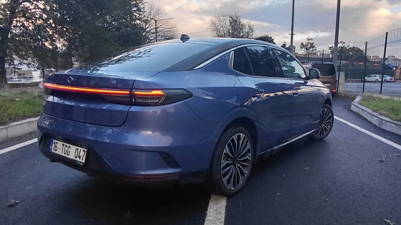 Foto - Togg T10F’nin fişini çektim gerçek ortaya çıktı! Fastback model baştan aşağı değil dipten değişti!