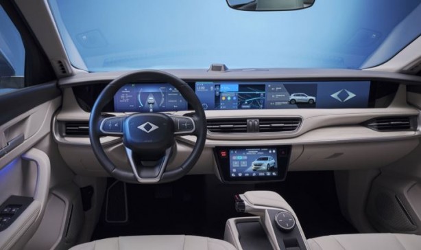 Togg T10X yılın otomobili seçildi