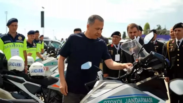 Foto - ‘Togg yok’ yalanı boşa çıktı! İşte Jandarma ve emniyete teslim edilen Togg sayısı